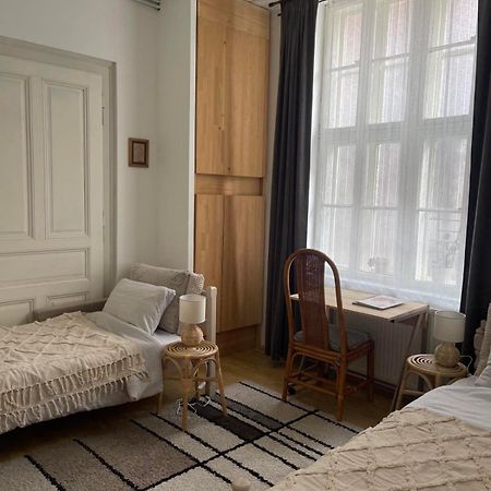 Lennon Apartment Винковци Екстериор снимка